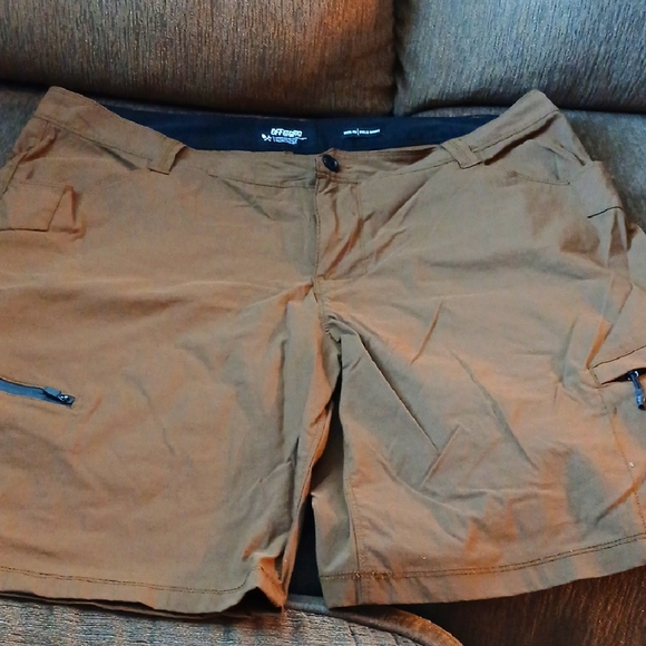 Off The Grid  men's Field Shorts - Picture 1 of 5
